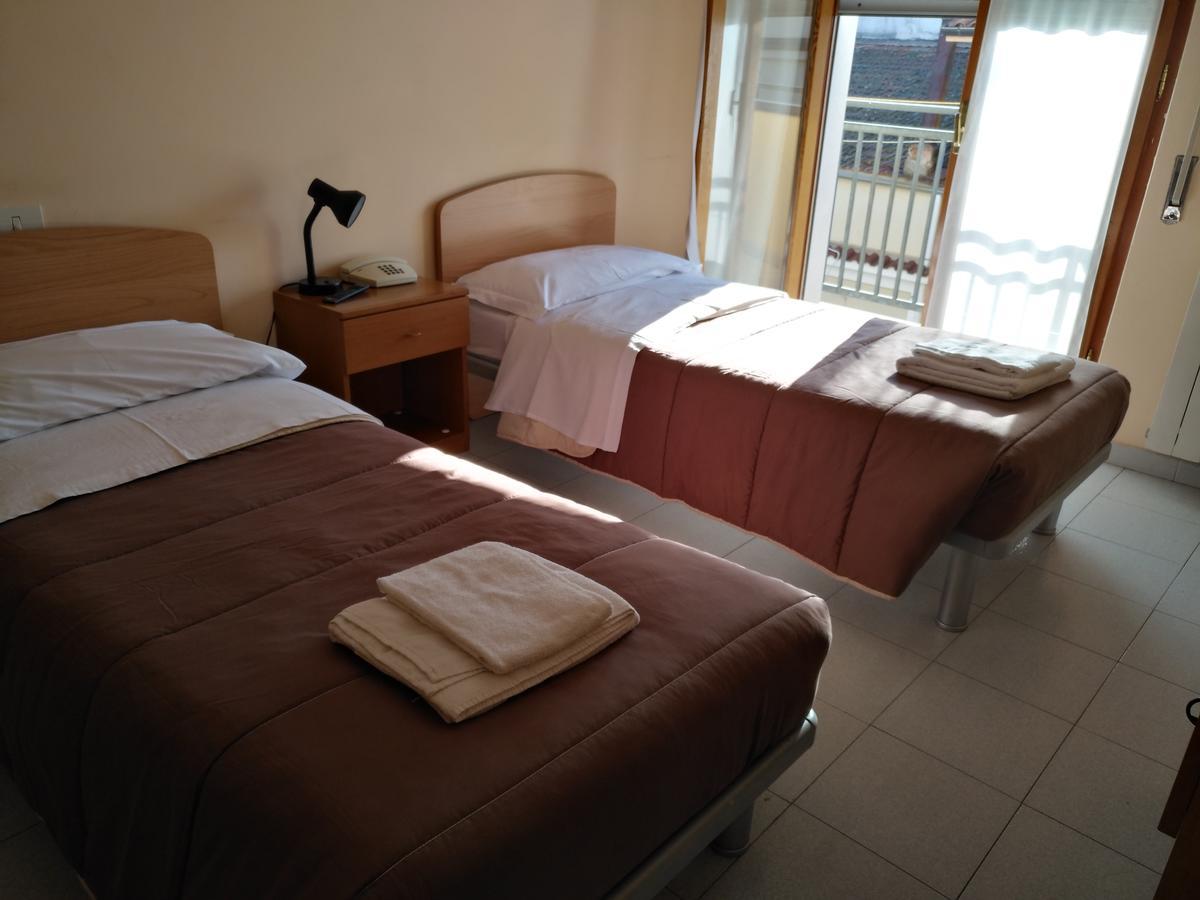 Albergo Italia Lavello ภายนอก รูปภาพ