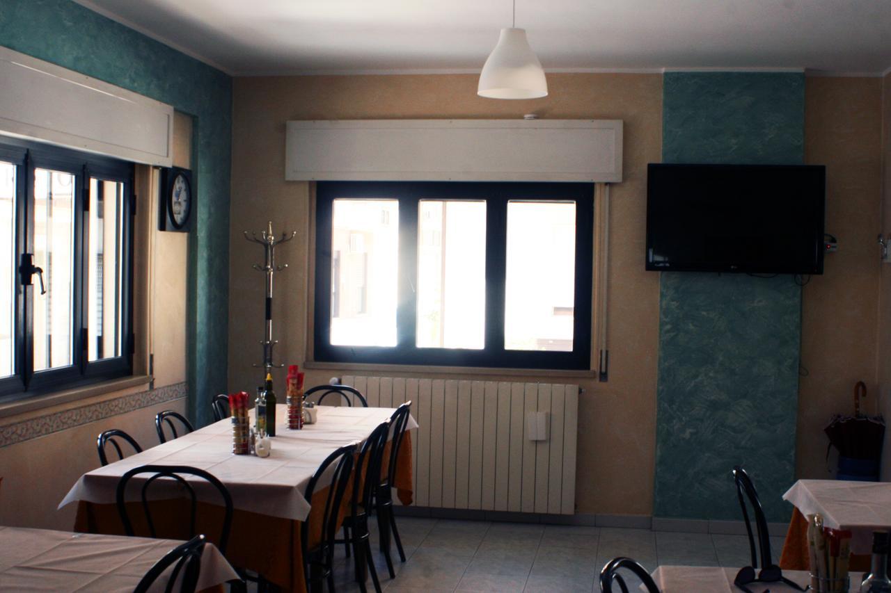Albergo Italia Lavello ภายนอก รูปภาพ